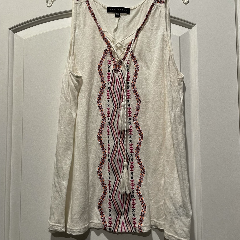Sanctuary embroidered tank top